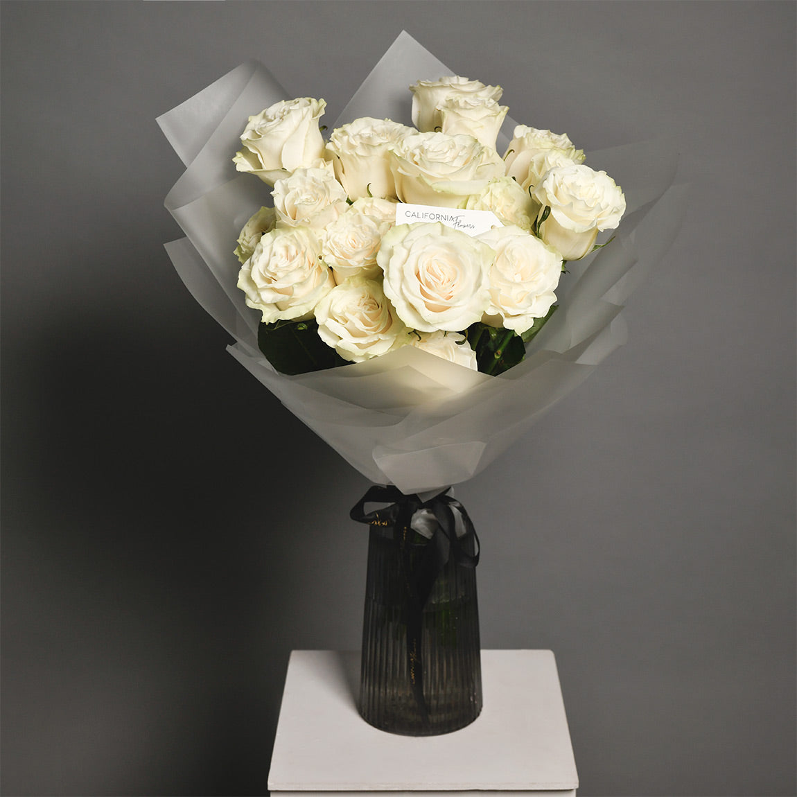 Buchet 23 trandafiri albi, 3, californiaflowers.mom