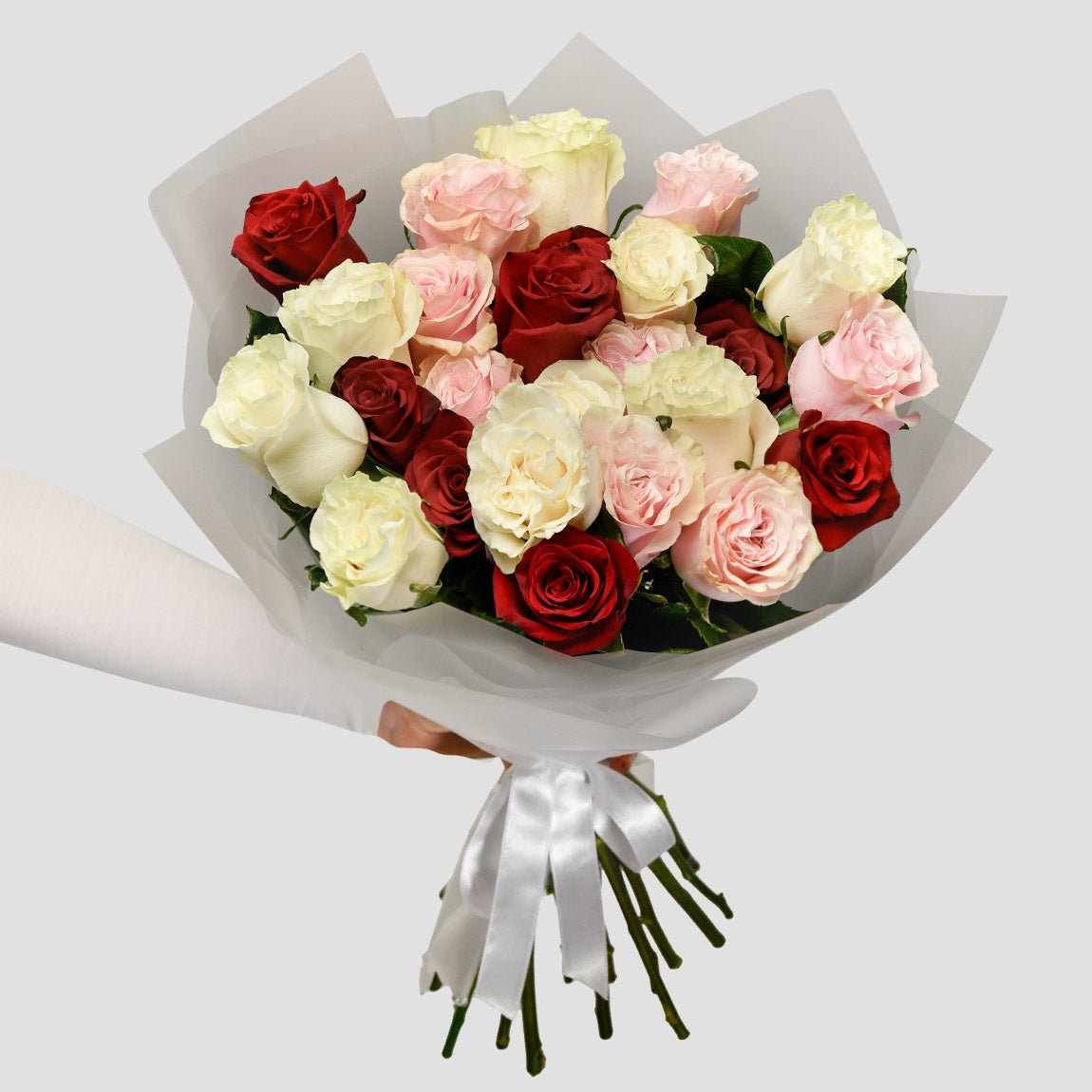 Flori de 1 Martie - California Flowers, Buchet 25 trandafiri multicolori, californiaflowers.mom