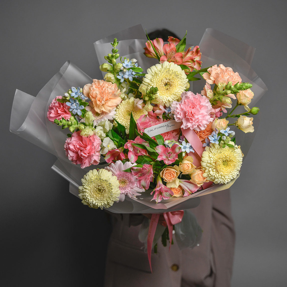 Buchet gerbera si alstroemeria roz, 3, californiaflowers.mom