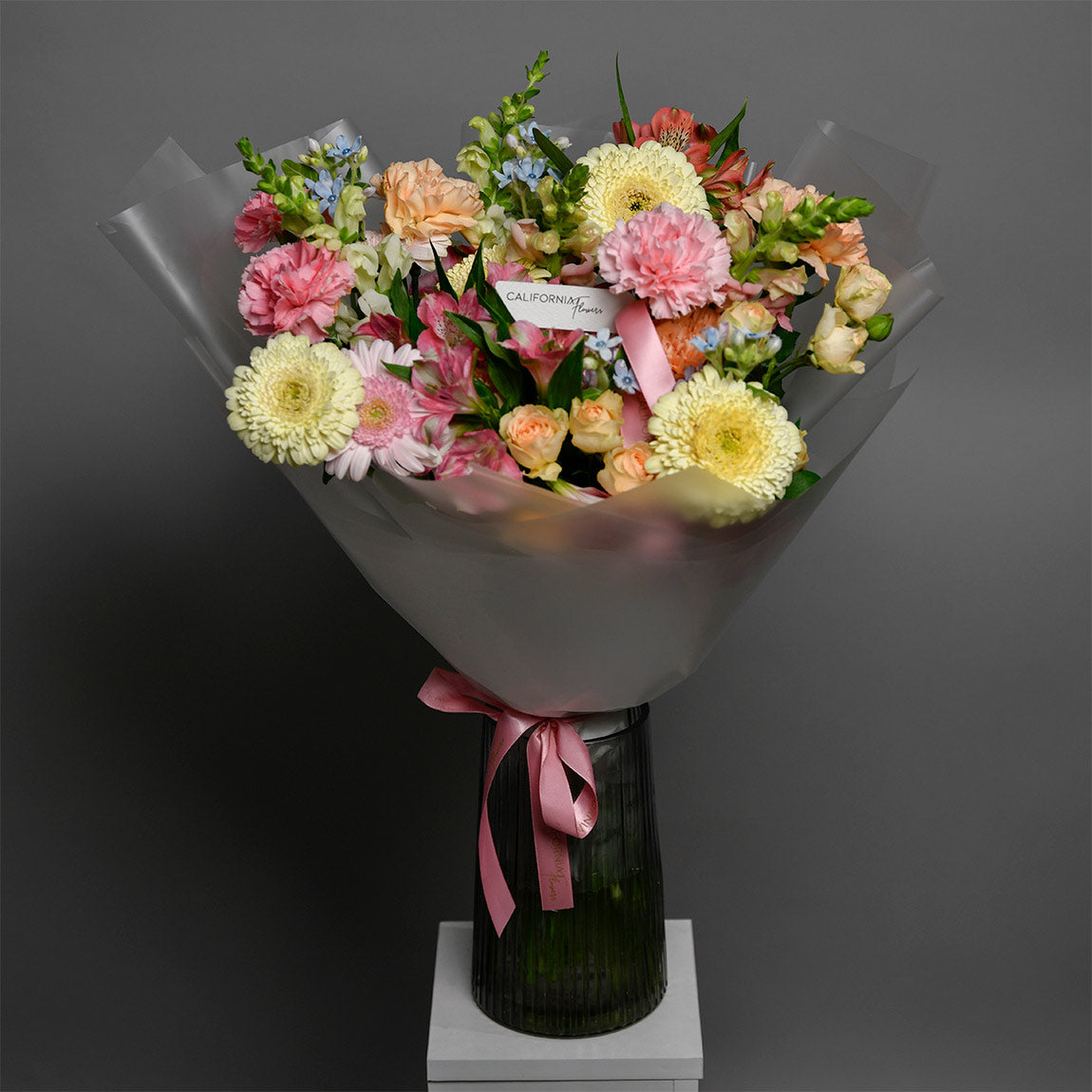 Buchet gerbera si alstroemeria roz, 7, californiaflowers.mom