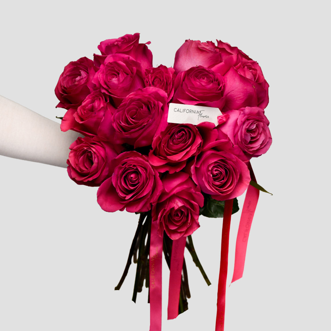 Flori de 1 Martie - California Flowers, Buchet inima trandafiri Pink, californiaflowers.mom