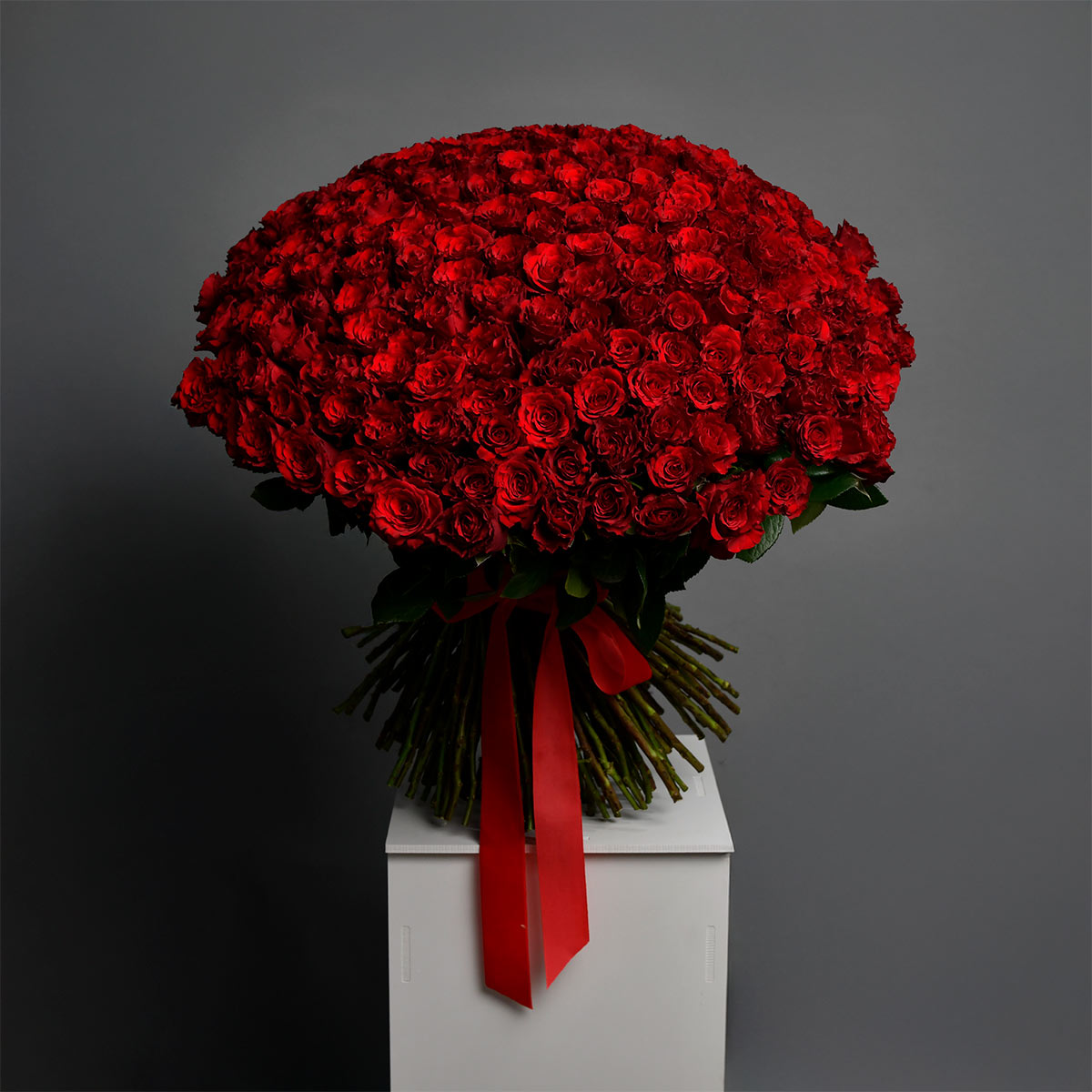 Buchet 201 trandafiri rosii, 3, californiaflowers.mom