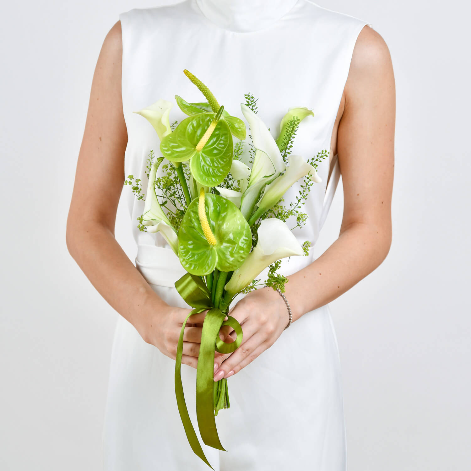 Buchete mireasa si nasa - California Flowers, Buchet de mireasa cu anthurium verde si cale, californiaflowers.mom