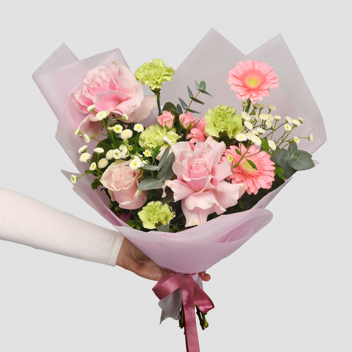 Flori de Paste - California Flowers, Buchet trandafiri speciali roz, dianthus si gerbera, californiaflowers.mom