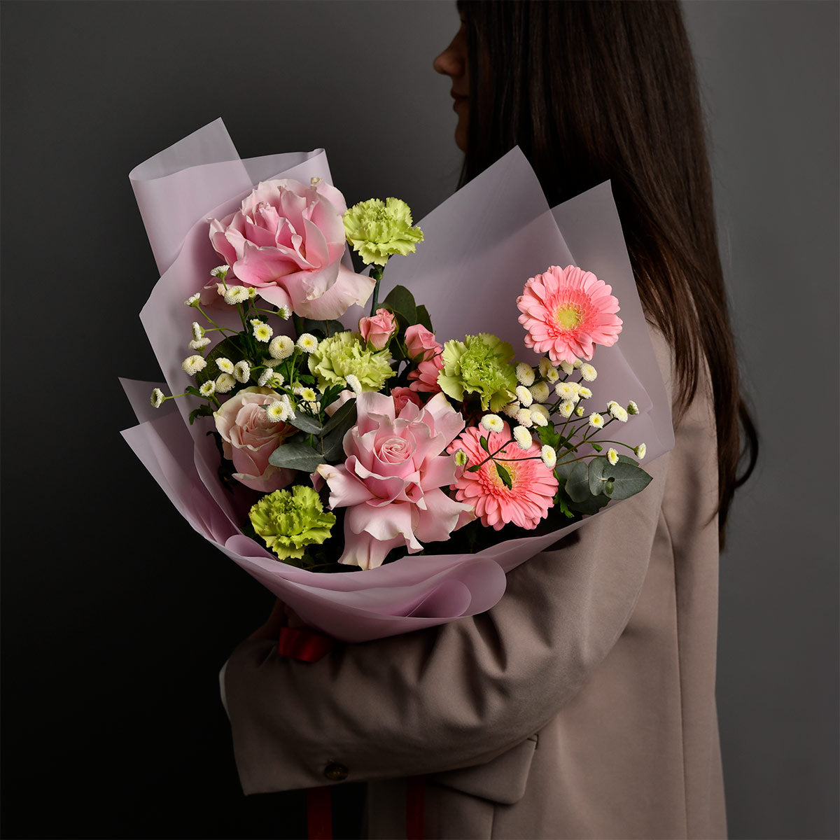 Flori de Paste - California Flowers, Buchet trandafiri speciali roz, dianthus si gerbera, californiaflowers.mom