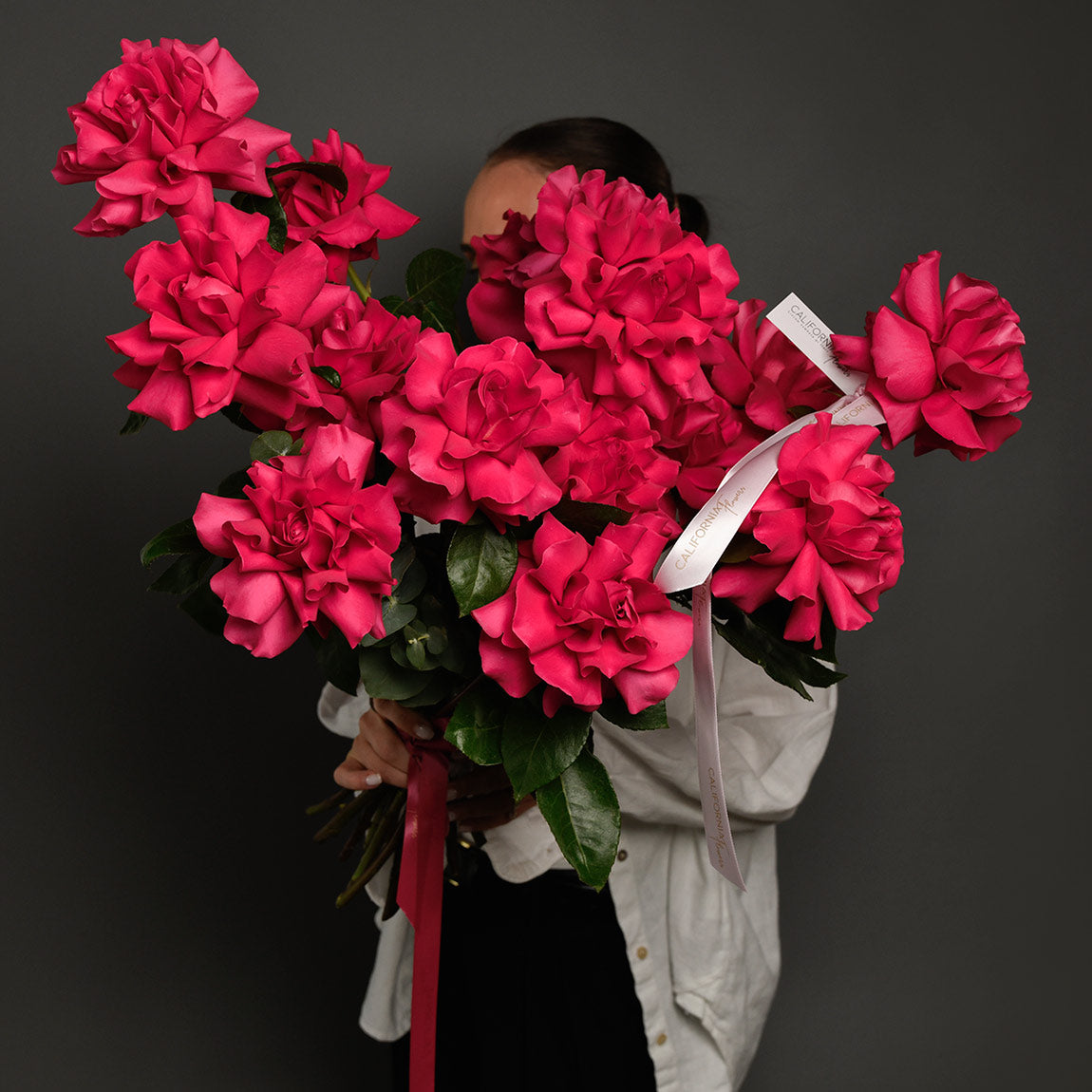Flori de 8 Martie - California Flowers, Buchet 15 trandafiri speciali Pink, californiaflowers.mom