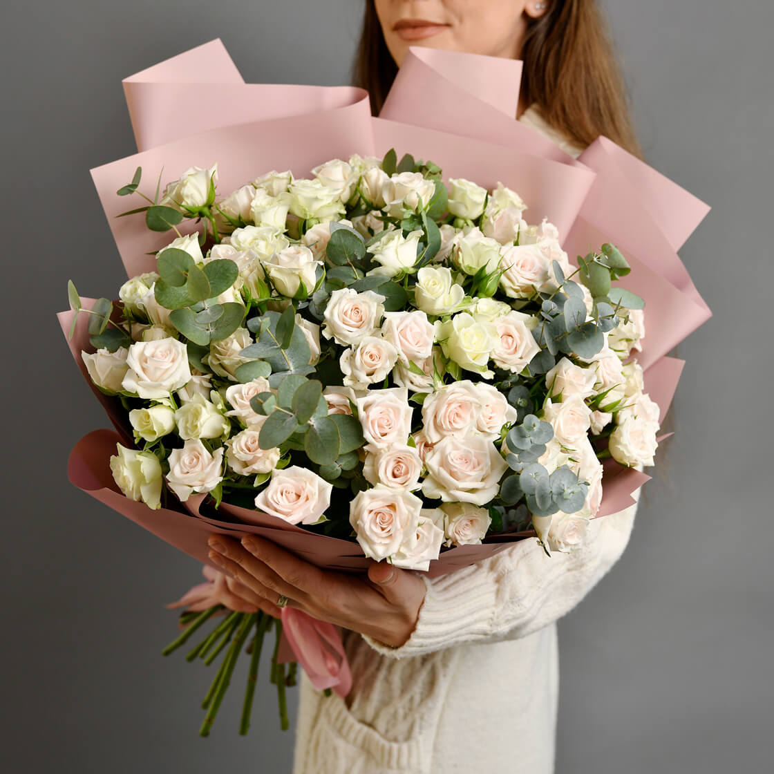 Flori de 1 Martie - California Flowers, Buchet 51 miniroze roz si albe, californiaflowers.mom