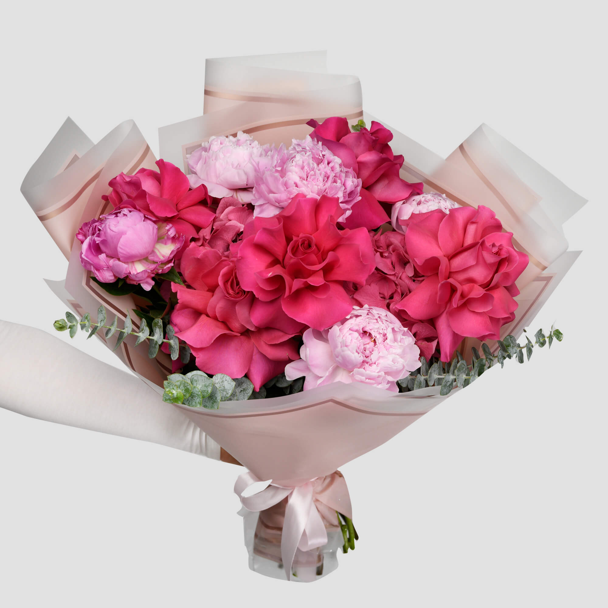 Buchete bujori - California Flowers, Buchet hortensie roz, bujori si trandafiri pink, californiaflowers.mom
