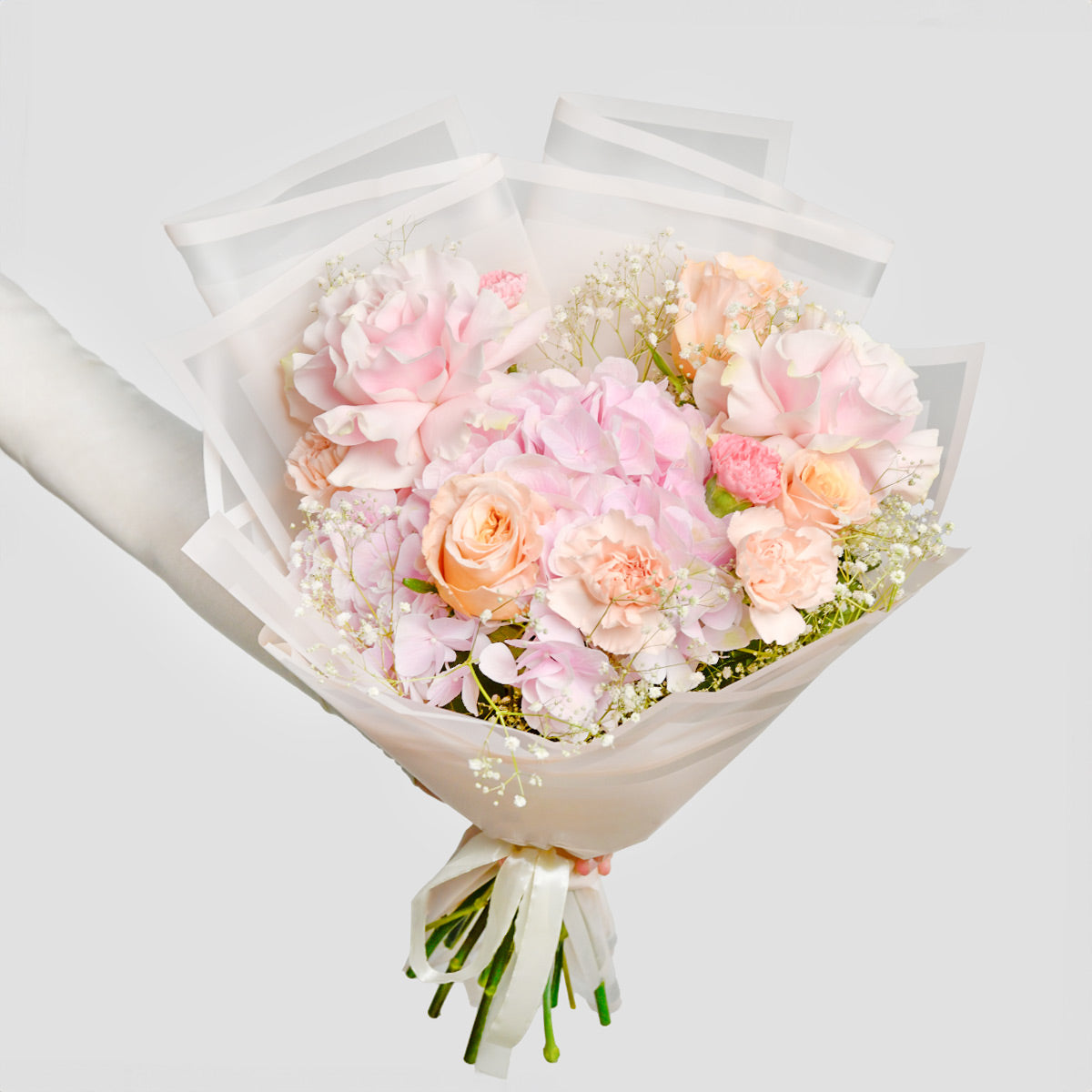 Flori de Sf. Maria - California Flowers, Buchet trandafiri speciali roz, gypsophilla si hortensie, californiaflowers.mom