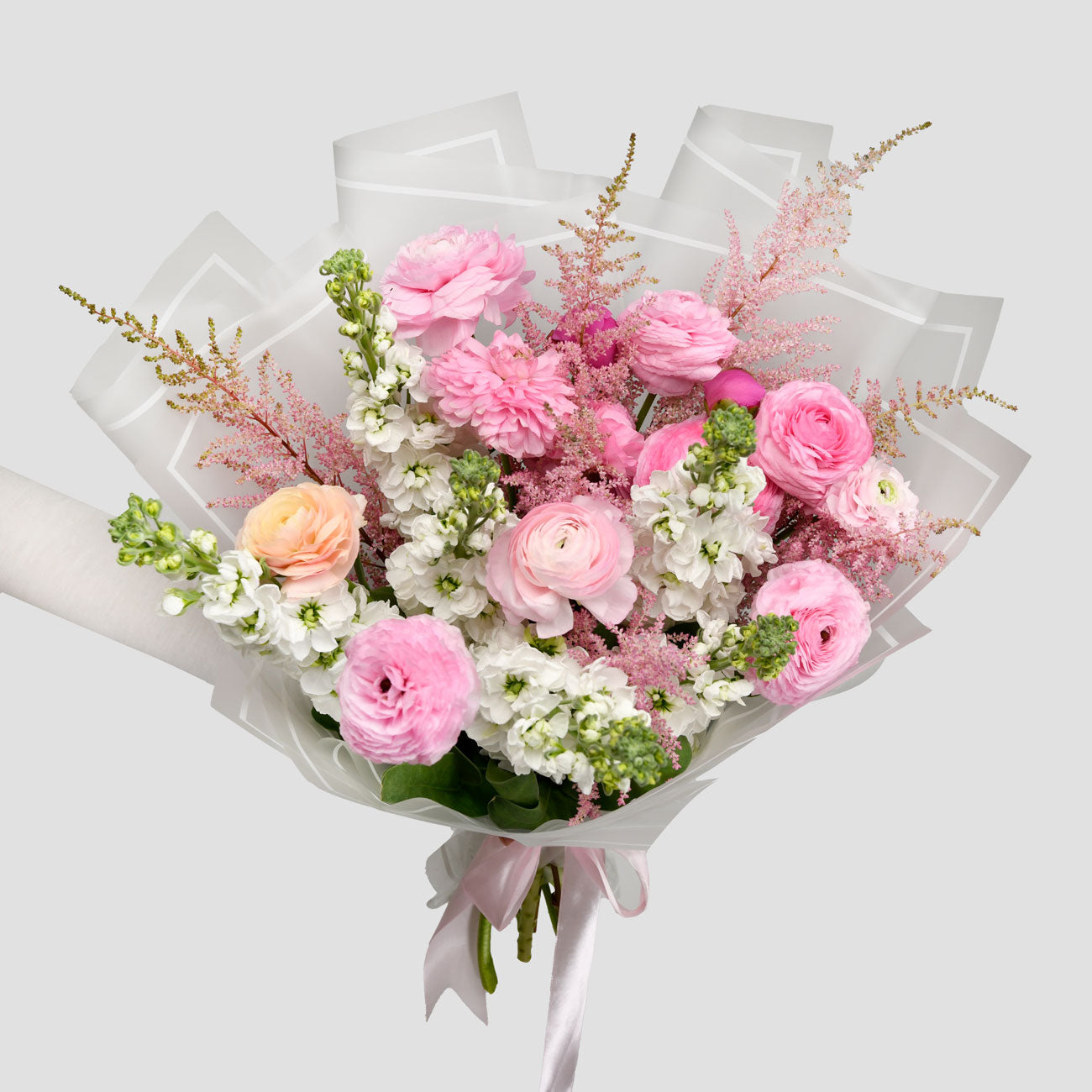 Florarie online - California Flowers ✅, Buchet bujori si ranunculus roz, californiaflowers.mom