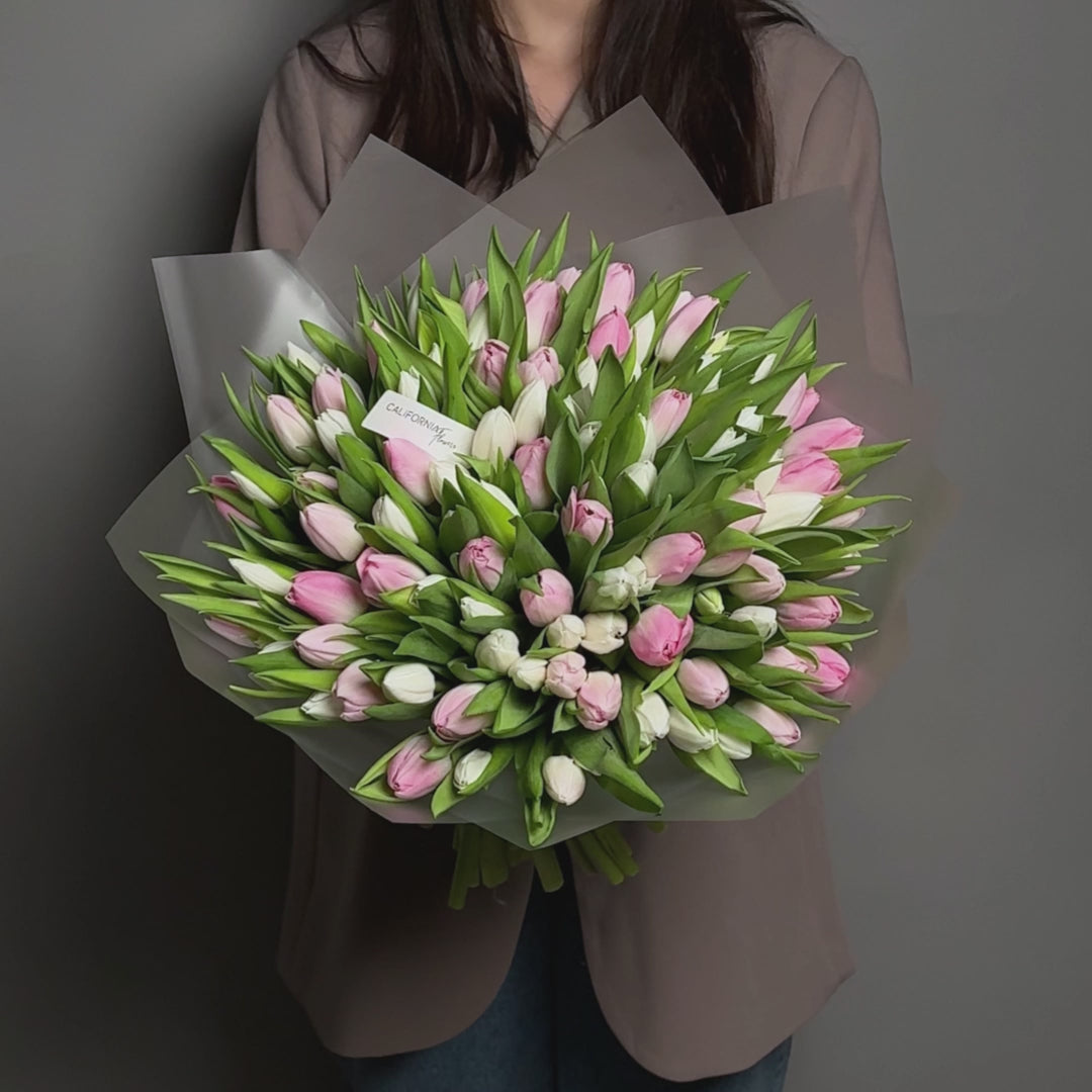 Buchet 101 lalele albe si roz, 4, californiaflowers.mom