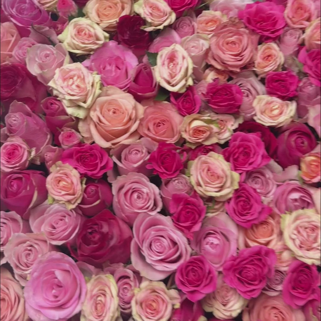 Coroana funerara Inima cu trandafiri si tros roz, 3, californiaflowers.mom