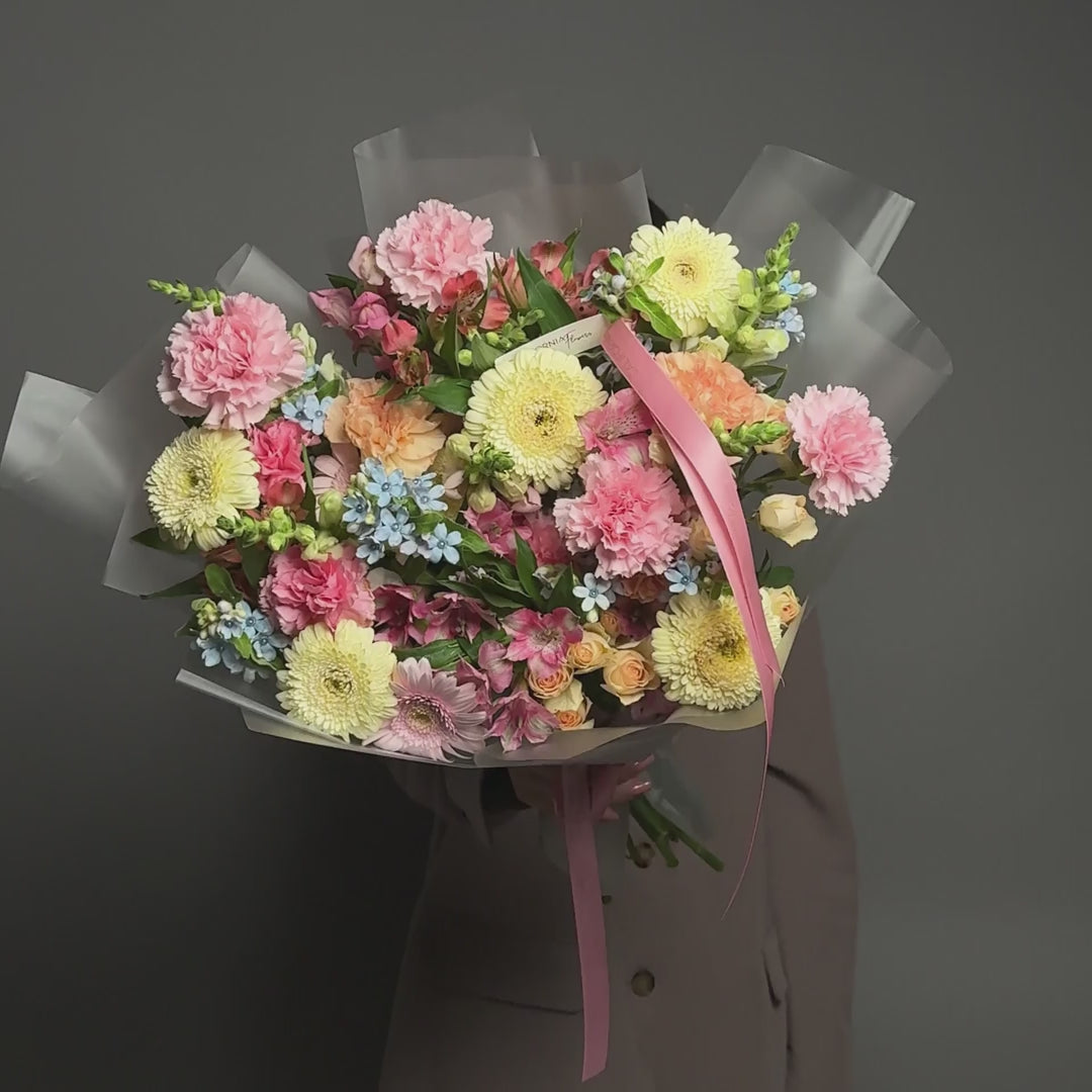 Buchet gerbera si alstroemeria roz, 6, californiaflowers.mom
