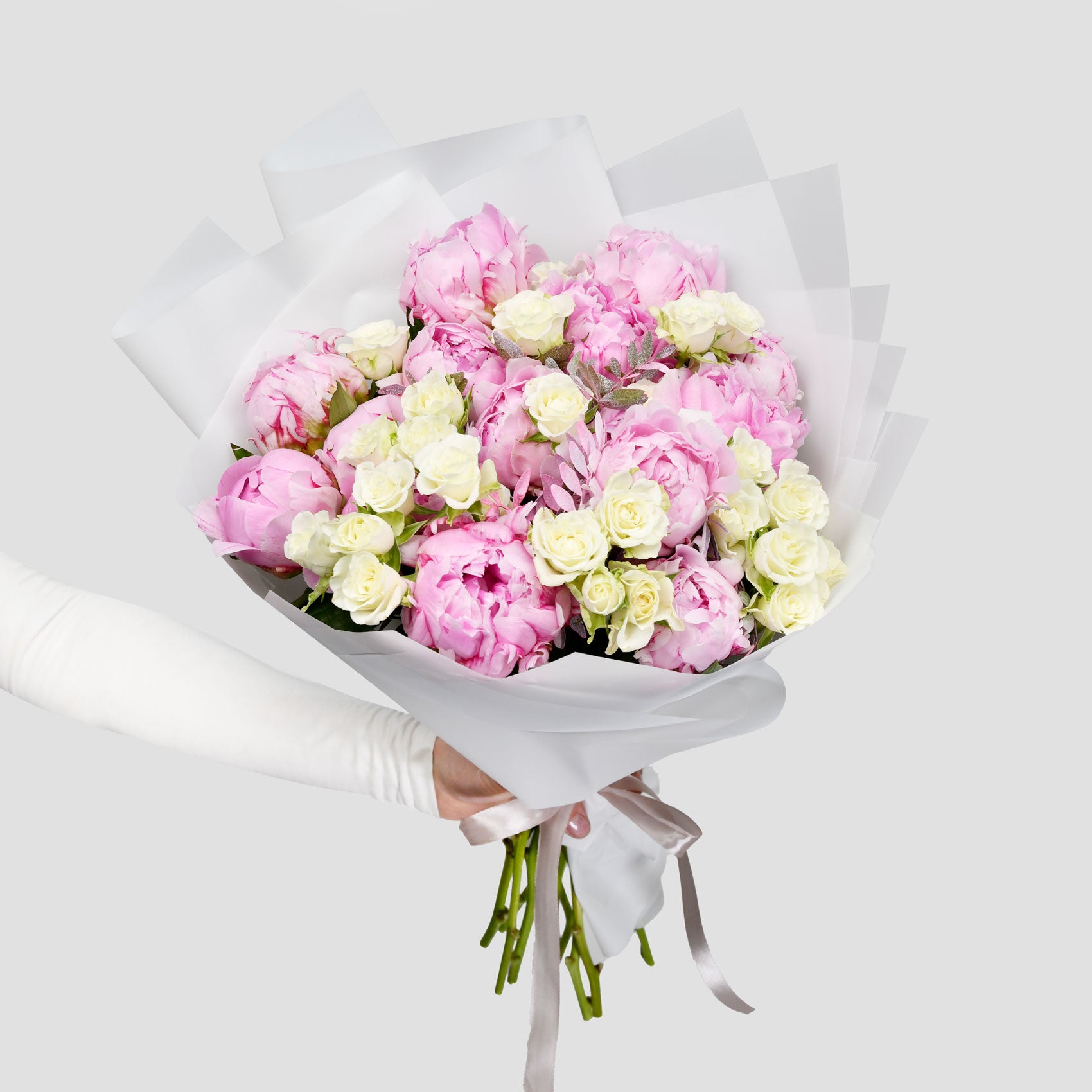 Buchete bujori - California Flowers, Buchet 15 bujori roz si miniroze albe, californiaflowers.mom