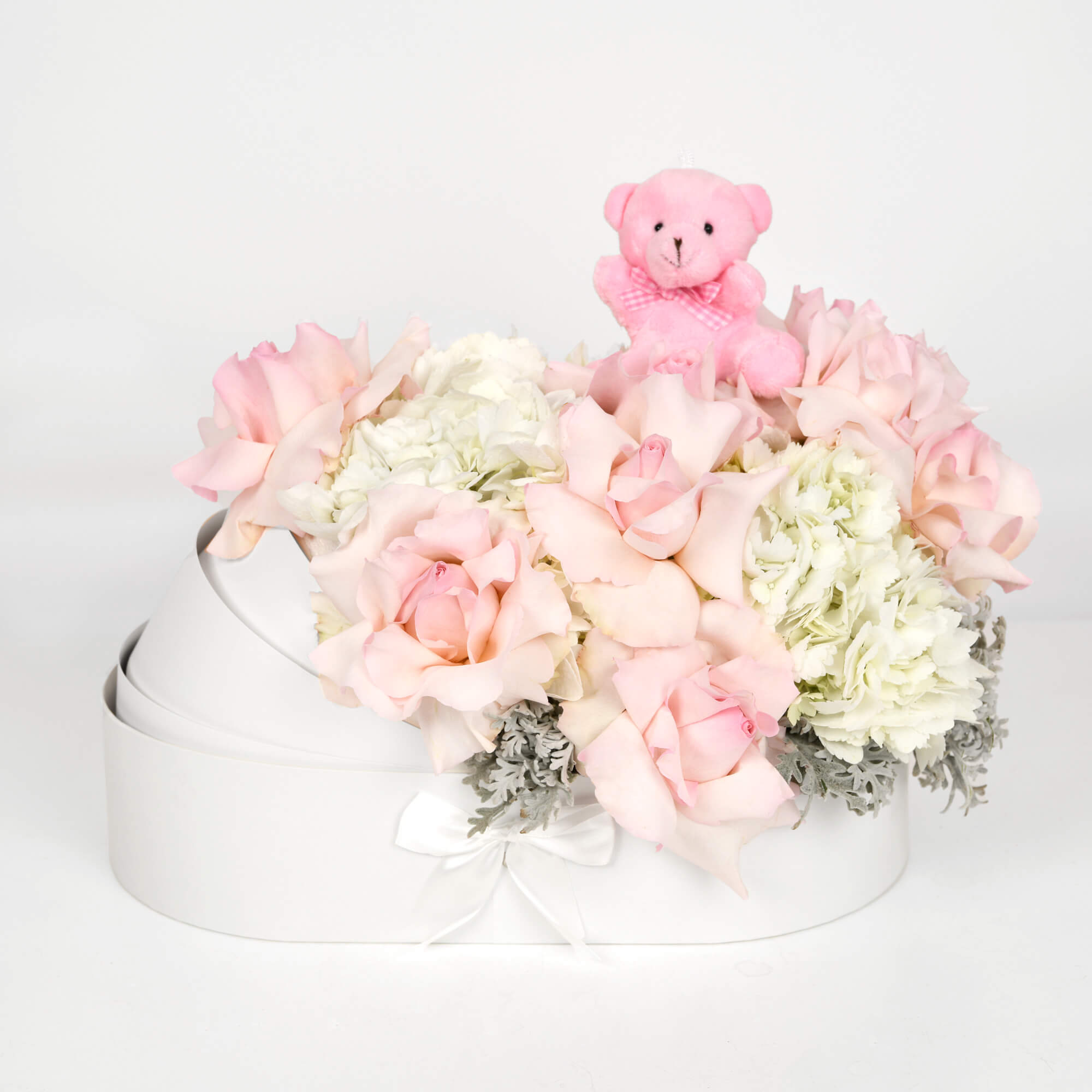 Aranjamente florale nou nascut - California Flowers, Landou alb pentru nou nascuti, californiaflowers.mom